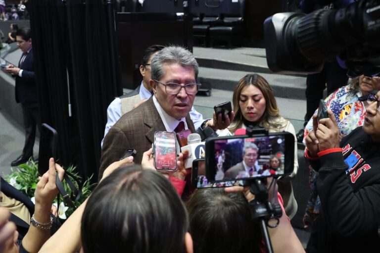 FOTO RICARDO MONREAL 1