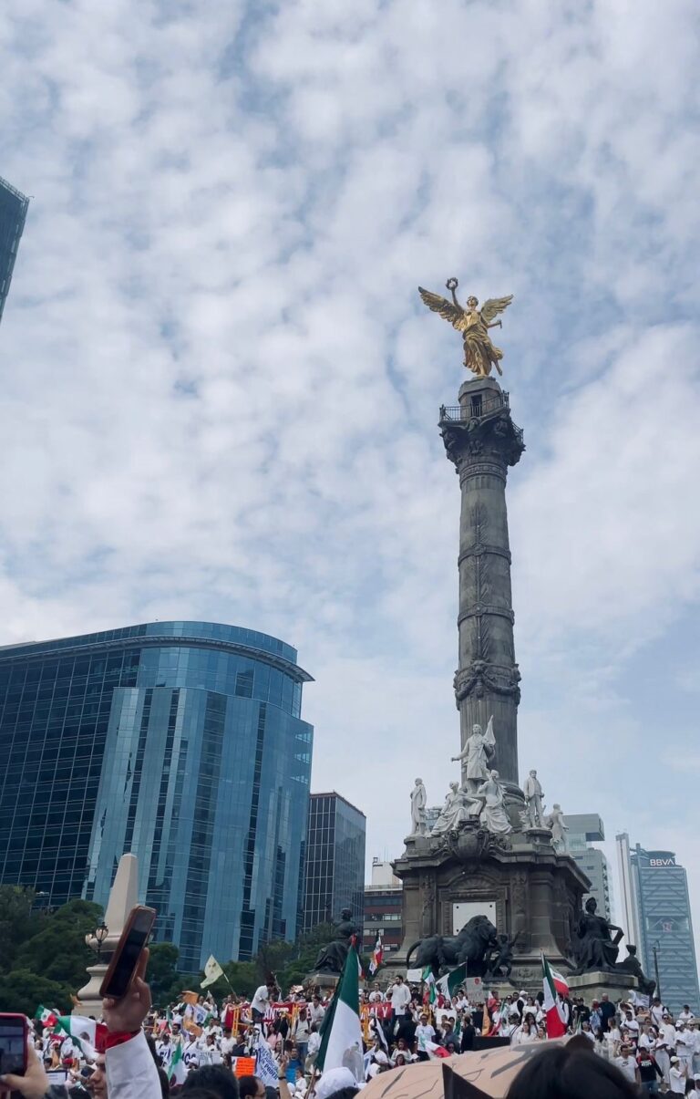 Angel de la Independencia_edited