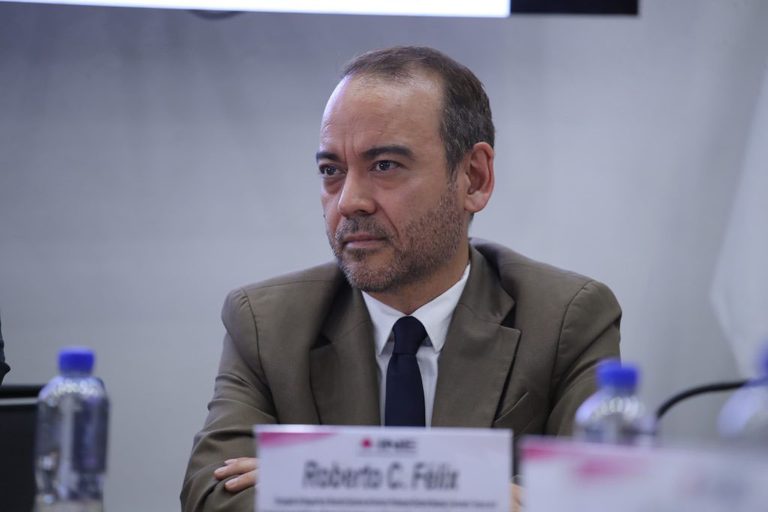 FOTO ROBERTO CARLOS FELIX