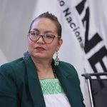 RENUNCIA SECRETARIA EJECUTIVA DEL INE